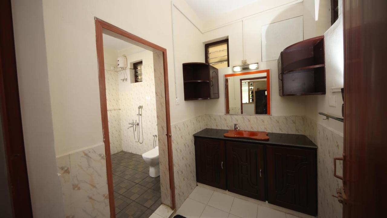 Ashtamudi Lake Garden Resorts Kollam Bagian luar foto